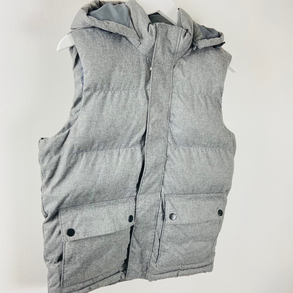 Old Navy Hooded Puffer Vest - Picture 2 of 9